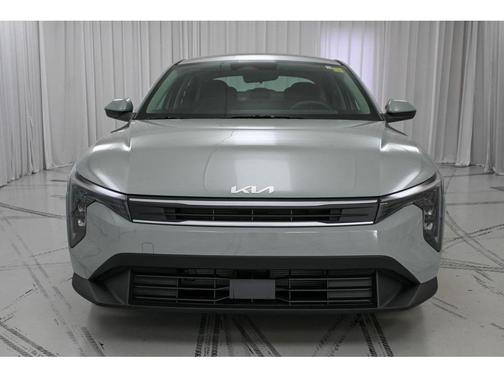 Morning Haze 2026 Kia K4 LXS