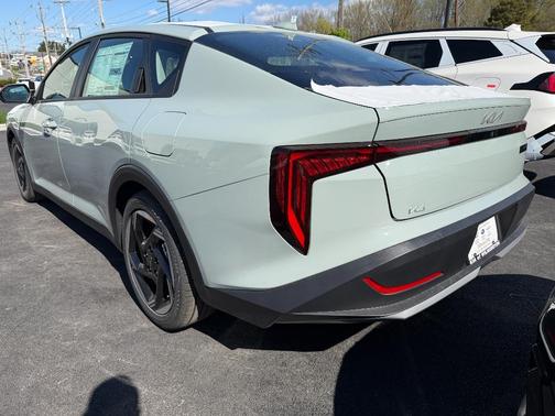 Morning Haze 2026 Kia K4 EX