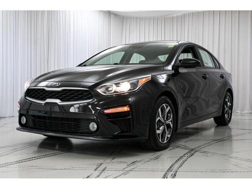 Aurora Black 2019 Kia Forte LXS
