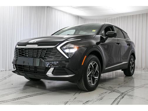 Fusion Black 2023 Kia Sportage LX