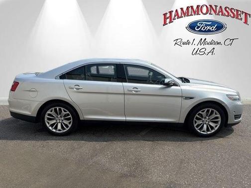 2016 Ford Taurus Limited