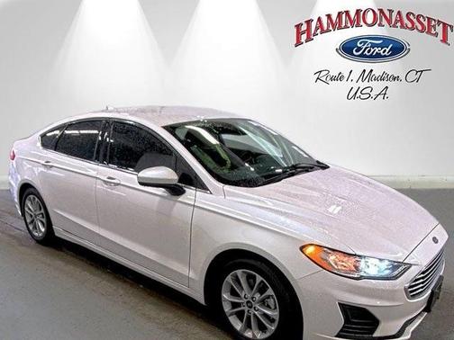 2020 Ford Fusion Hybrid SE