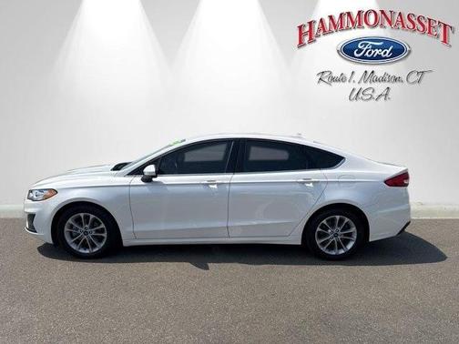 2020 Ford Fusion Hybrid SE