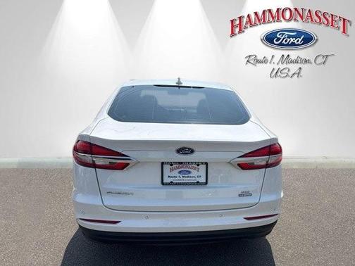 2020 Ford Fusion Hybrid SE