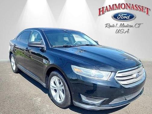 2018 Ford Taurus SE