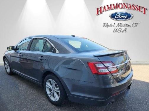 2015 Ford Taurus SEL
