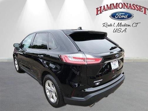 2020 Ford Edge SE