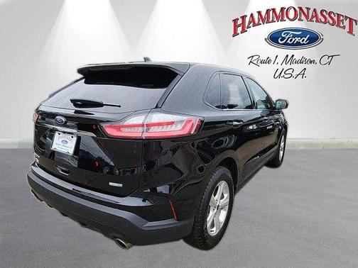 2020 Ford Edge SE