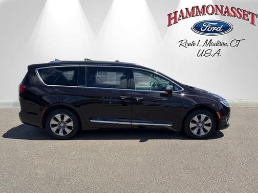 2017 Chrysler Pacifica PLATINUM