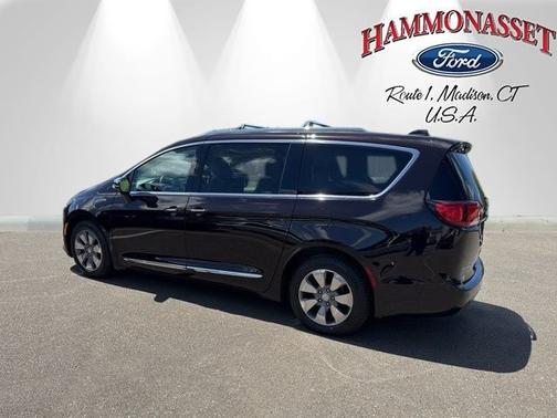 2017 Chrysler Pacifica PLATINUM