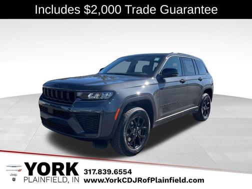 Metallic 2026 Jeep Grand Cherokee Laredo