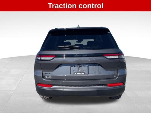 2026 Jeep Grand Cherokee Laredo