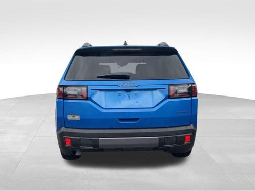 Hydro Blue Pearlcoat 2026 Jeep Cherokee LAREDO/LIMITED