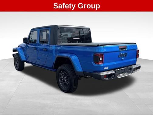 2024 Jeep Gladiator Sport