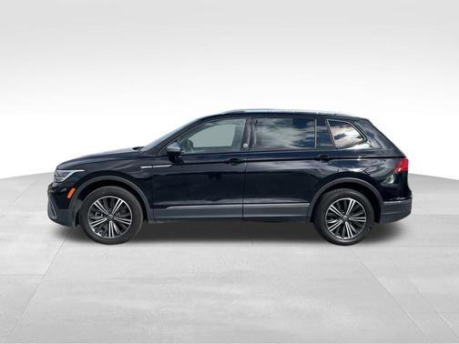 2024 Volkswagen Tiguan 2.0T Wolfsburg Edition