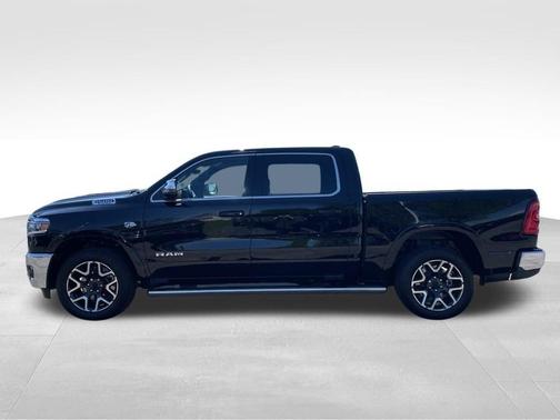 Diamond Black 2026 RAM 1500 Laramie