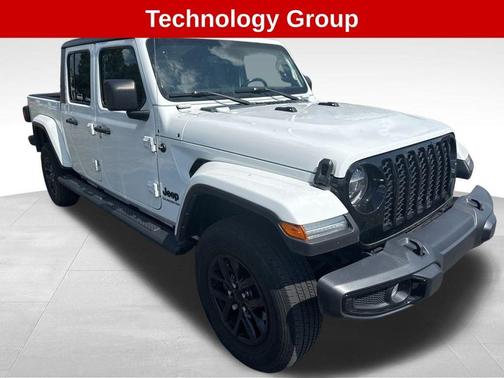 2022 Jeep Gladiator Sport