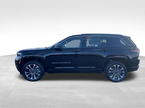 2025 Jeep Grand Cherokee Overland