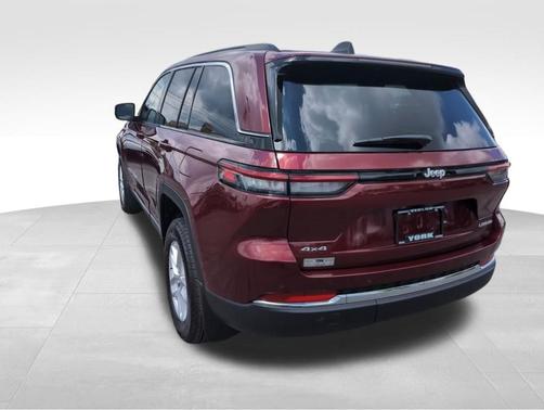 2025 Jeep Grand Cherokee Laredo X