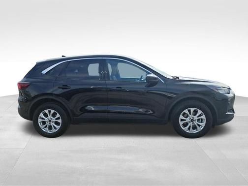 Black Metallic 2023 Ford Escape Active