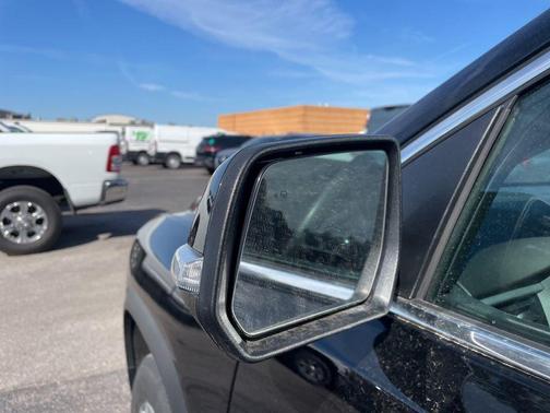 Ebony Twilight Metallic 2023 GMC Acadia SLE