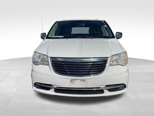 2011 Chrysler Town & Country Touring-L