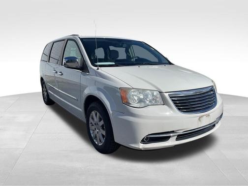 2011 Chrysler Town & Country Touring-L