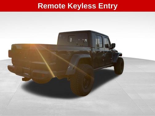2022 Jeep Gladiator Sport