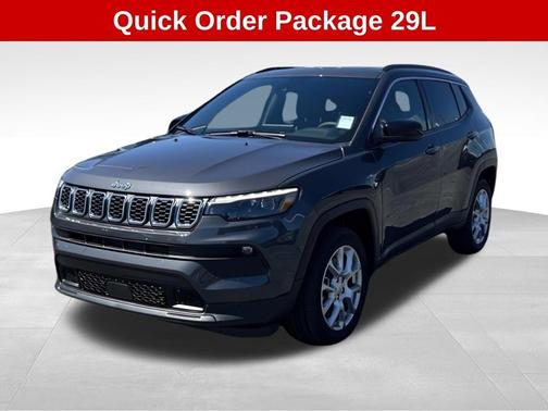 2024 Jeep Compass Latitude Lux
