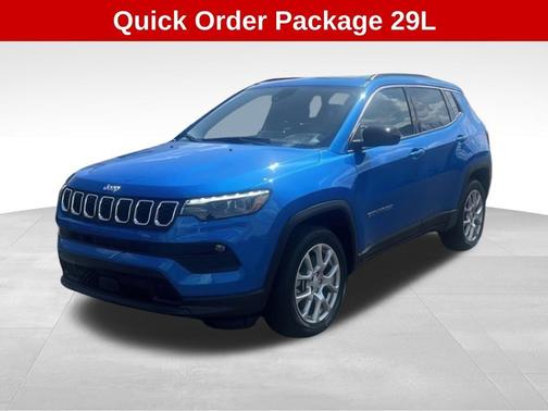 2024 Jeep Compass Latitude Lux