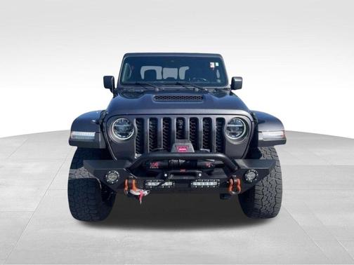 Crystal Metallic 2021 Jeep Gladiator Mojave