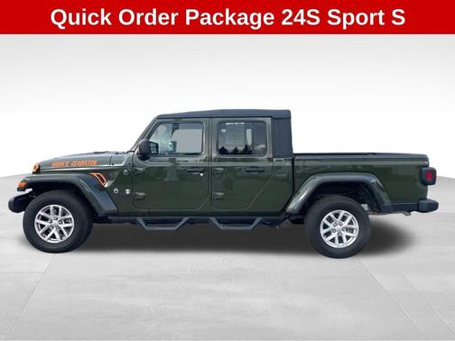 2023 Jeep Gladiator Sport