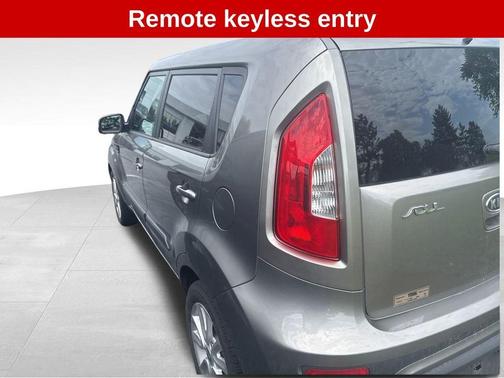 2012 Kia Soul +