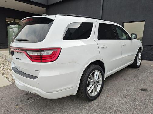 White 2024 Dodge Durango GT