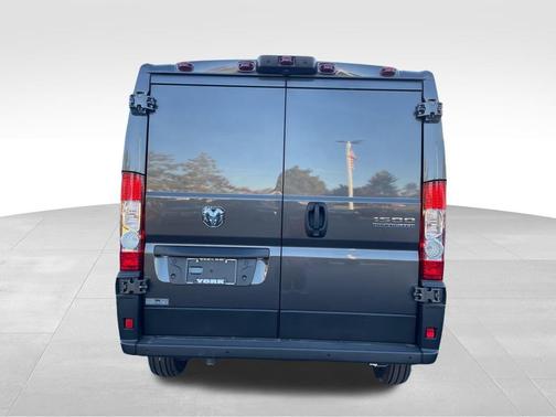2025 RAM ProMaster 1500 Low Roof