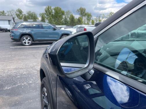 Deep Ocean Blue 2025 Nissan Rogue SV
