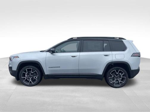 2026 Jeep Cherokee Overland