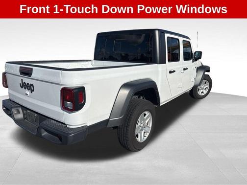 2023 Jeep Gladiator Sport
