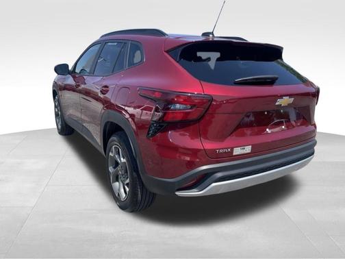 Crimson 2025 Chevrolet Trax LT