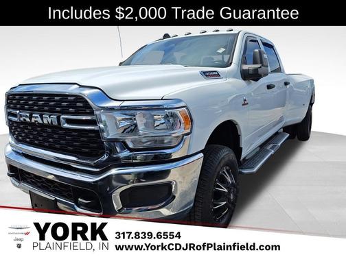 Bright White Clearcoat 2023 RAM 3500 Tradesman