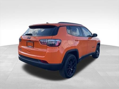 OOSE 2026 Jeep Compass Latitude