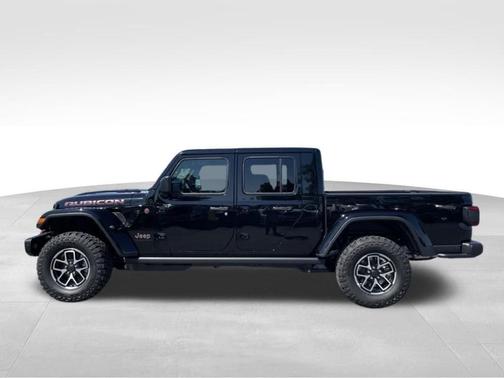 Black Clearcoat 2026 Jeep Gladiator Rubicon