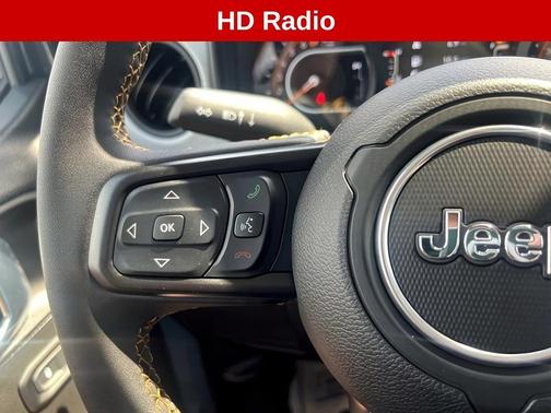 2024 Jeep Gladiator Sport