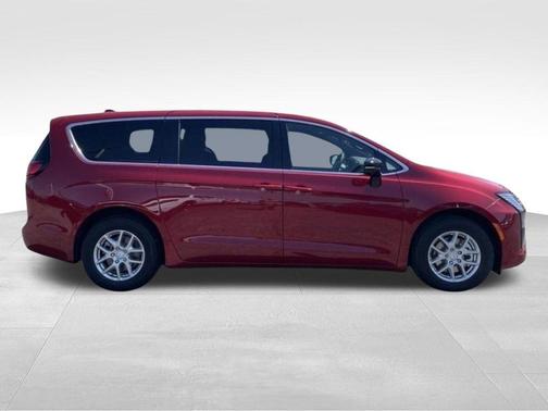 Red 2027 Chrysler Pacifica SELECT