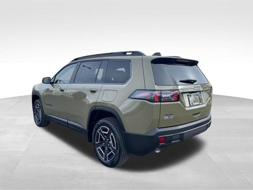 2026 Jeep Cherokee LAREDO/LIMITED