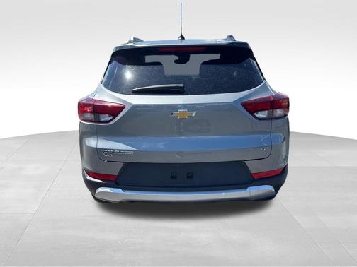 Sterling Gray Metallic 2025 Chevrolet Trailblazer LT