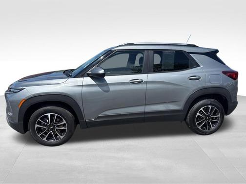 Sterling Gray Metallic 2025 Chevrolet Trailblazer LT