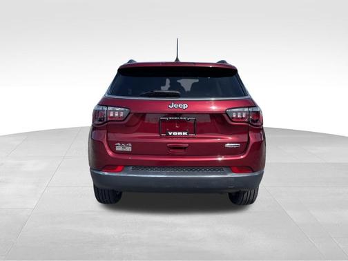 Velvet Red Pearlcoat 2022 Jeep Compass Latitude Lux