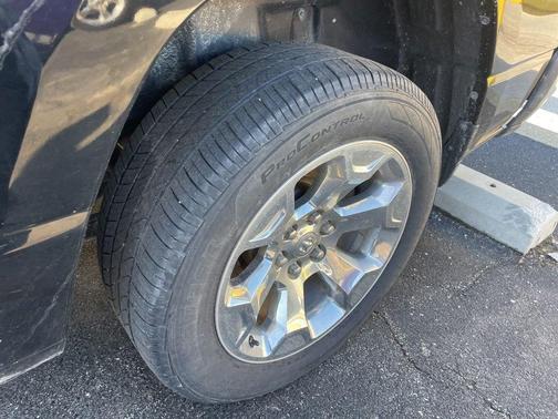 Diamond Black 2022 RAM 1500 Big Horn