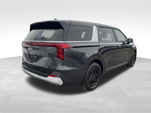 2025 Kia Carnival LX